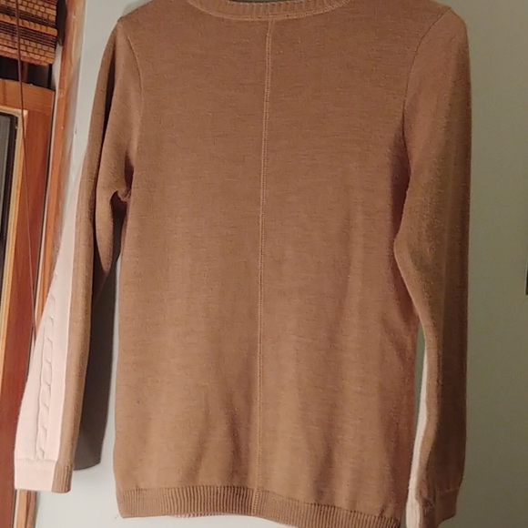 Olsen merino wool cable-knit jacquard sweater - Picture 7 of 11